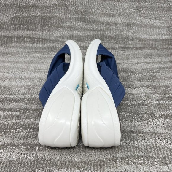 Bzees Women's 8M Knockout Navy Elastic Wedge Sandals - Picture 7 of 8